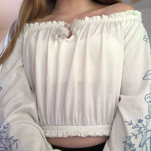 Off the shoulder cropped long sleeve